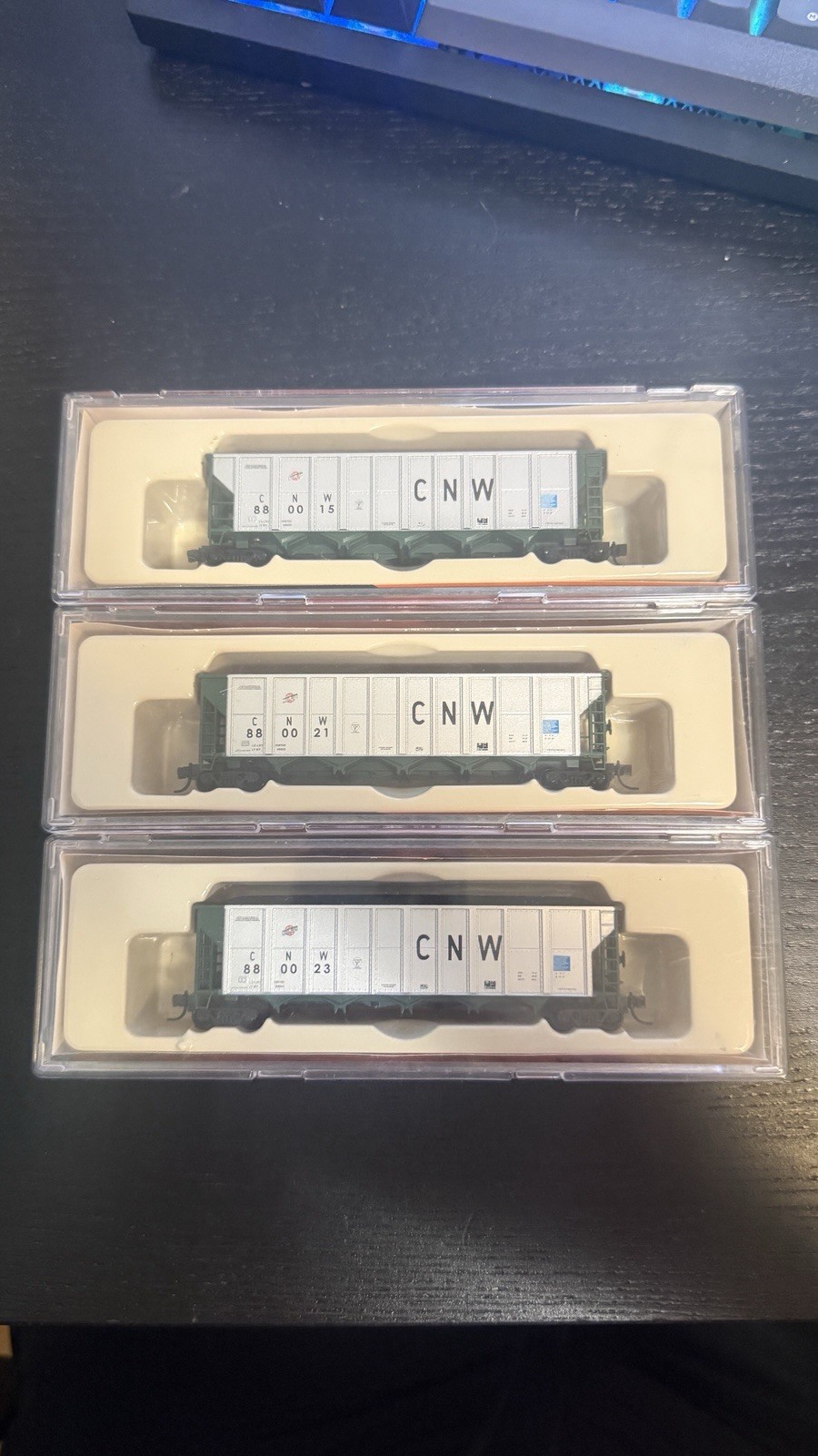 Fox Valley Models Lot of 3 Chicago&Northwestern RD-4 Covered Hopper N Scale New