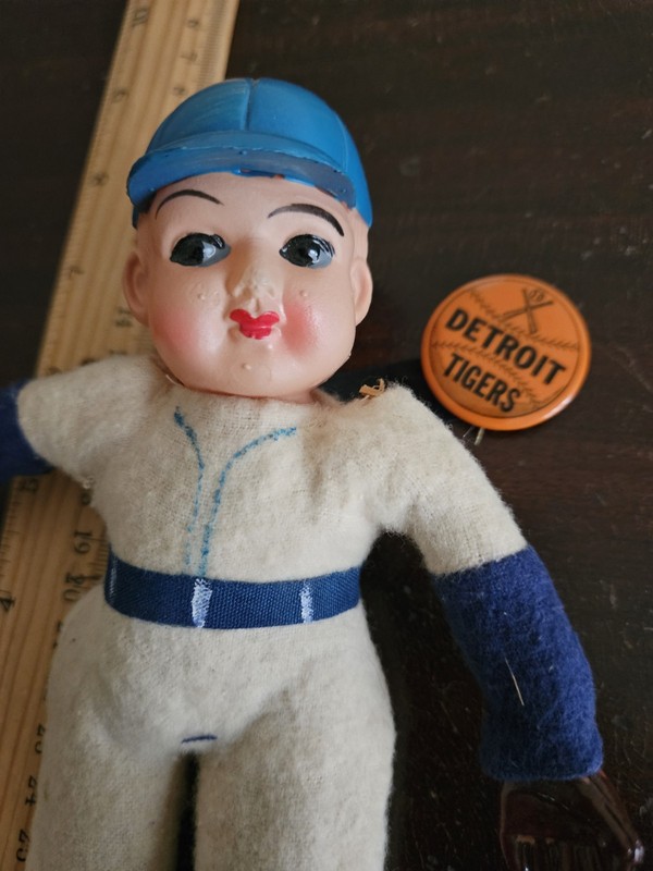 7.5" Vintage 40's Celluloid/Cloth Baseball Player Doll With Detroit Tigers Pin 