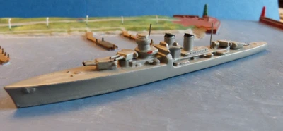 Wiking Metall Modell 426 - 1 : 1250 Kreuzer Garibaldi Italienische Marine 14,5cm - Bild 1 von 4