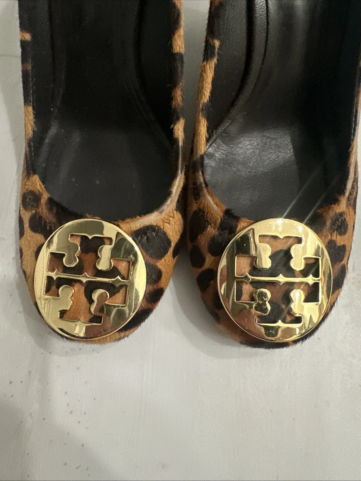 Tory Burch Sophie capelli di vitello stampa leopardata zeppa impilata tacco donna 6 5M