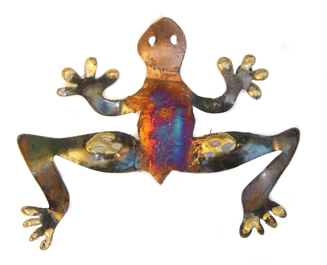 Handmade Recycled metal Frog wall hanging decoration - 18 cm