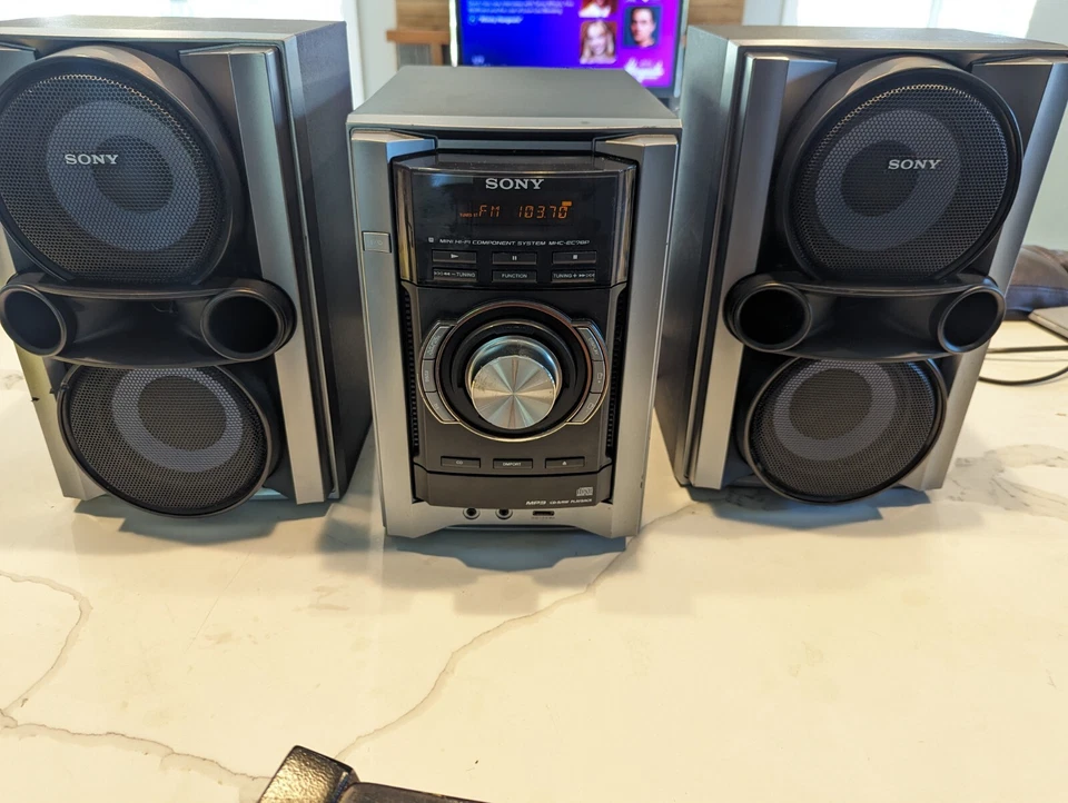 Sony MHC-EC78P Mini Hi-Fi Component System CD Player AM FM Radio STEREO NoRemote - Image 3 of 4
