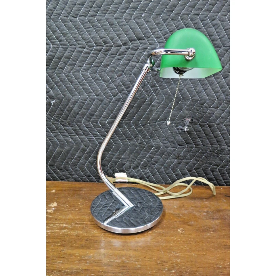 Lámpara Banquera Tradicional, Lámpara de Mesa o Lámpara de Escritorio - Cromo con Pantalla Verde Foto 3 de 4