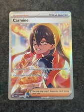 Carta Pokémon Carmine 204/167 - Twilight Masquerade, Rareza Secreta, Arte Completo, Para Coleccionistas