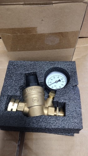 RV Adjustable Water Pressure Regulator With Gauge for Camper Brass Lead Free LCW