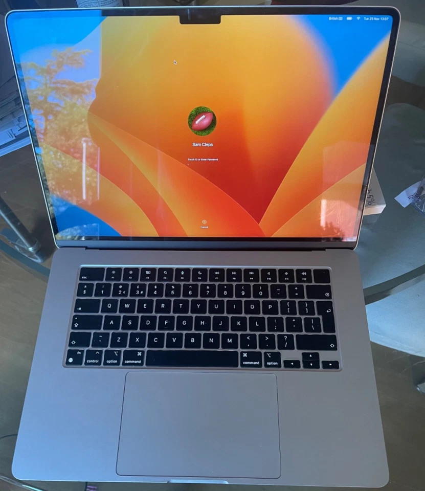 Apple MacBook Air 15" M2 · 8GB · 256GB, foto 2 di 4
