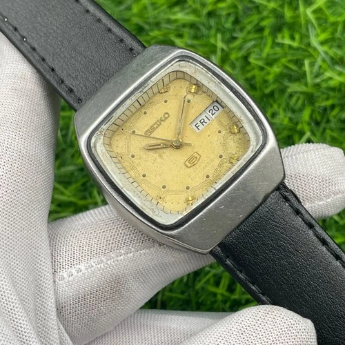 Vintage Seiko 5 Automatic Made in Japan Men’s Watch Day-Date 6309-603B
