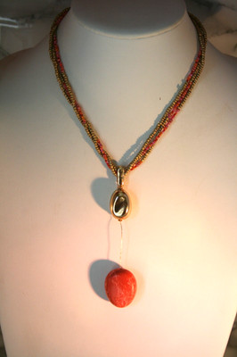 Style & Co gold tone gold & coral seed beads & stone pendant necklace 18'' +2