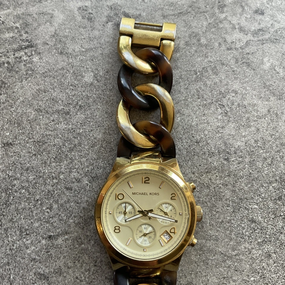 Women's MICHAEL KORS "Runway Twist" Watch MK-4222 w/ New Battery Works Great A17 - Image 3 of 4