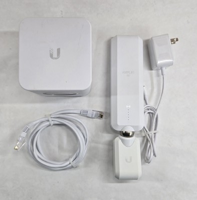 Ubiquiti Labs AmpliFi HD Home Wi-Fi Router AFI-R With Meshpoint AFI-P-HD