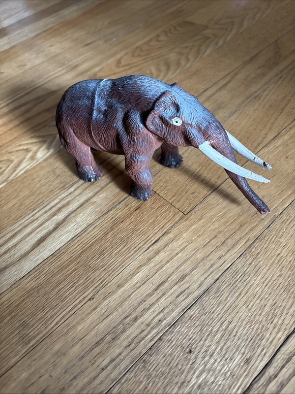 Vintage Imperial Toys Wooly Mammoth (1989)