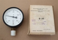 Manometer - &Oslash; 100 mm - Bereich: -100 ... 0  ... 300 kPa -  Anschluss unten - NEU
