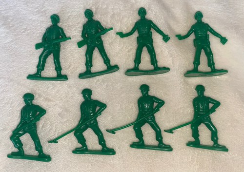 Toy Story Green Plastic Soldiers Lot 37 Army Men Figures Thinkway Disney Pixar - Picture 3 of 6