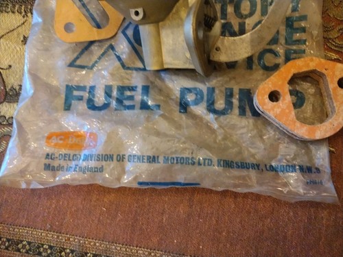 NEW OLD STOCK AC DELCO FUEL PUMP - FITS: AUSTIN A35 VAN (1967-69) - Picture 3 of 7
