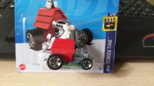 2023 HOT WHEELS - SNOOPY SHORT CARD 1/64 CIRCA *NUOVA* - Foto 2 di 4