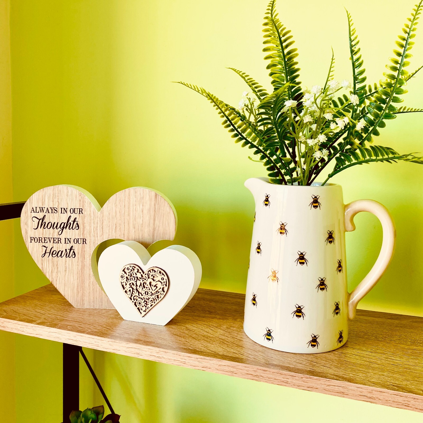 BEE INSPIRED GARDEN MILK WATER JUG FLOWER VASE GIFT HOME DECOR eBay