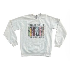 Taylor Swift Eras Tour Crew Neck Gildan Sweatshirt Size Small, S