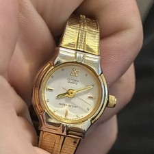 Citizen Quartz Damen Quarz Armbanduhr Analog Gold/Weiß Metall Water Resist …
