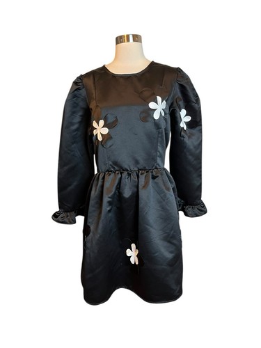 Batsheva Prairie Kleid 18 schwarz weiß Blumenapplikation Rüschenbündchen