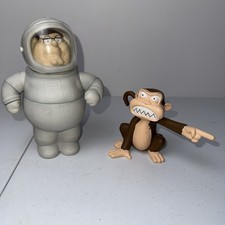 Mezco Family Guy Peter Figure with Evil Monkey