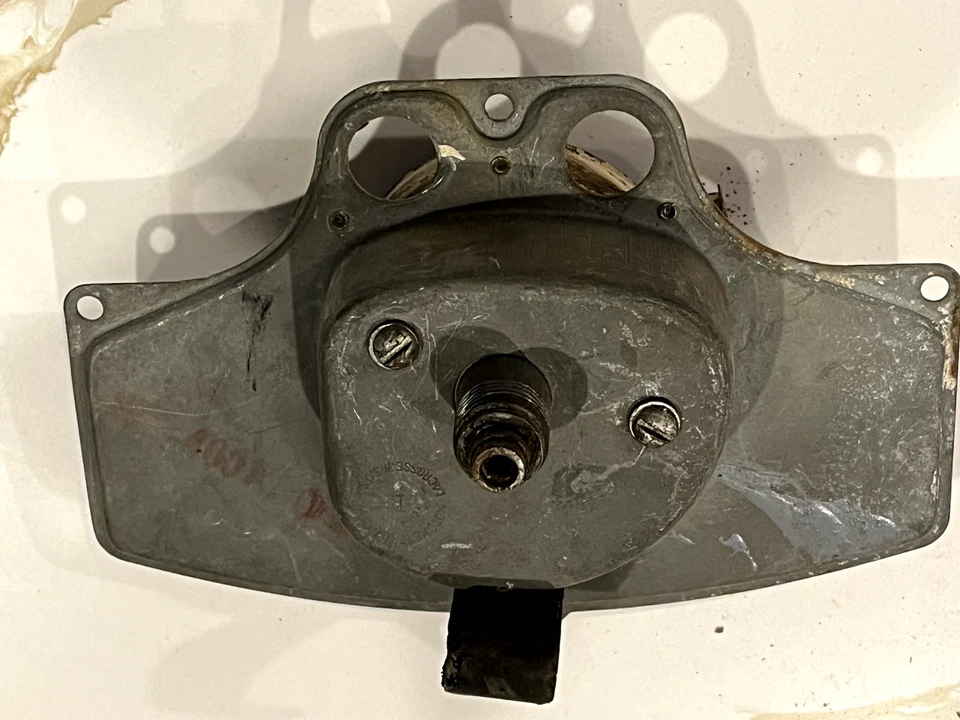 Velocímetro vintage con odómetro - Rat Rod - Desconocido - AMC? American Motors? Foto 2 de 4