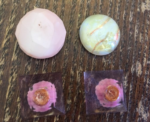 Vintage Lucite, Druzy, Stone & Art Glass Mix Flatbacks Destash Old Parts Lot - 第 1/8 張圖片