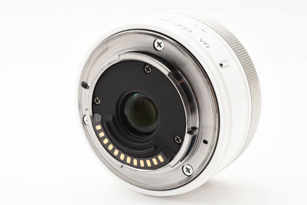 NIKON J1 10-30 zoom lens kit white 付属品多数 NIKON J1 10-30 zoom lens kit white 付属品多数 - メルカリ