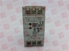 OMRON S82K-00727 / S82K00727 (NEW NO BOX)