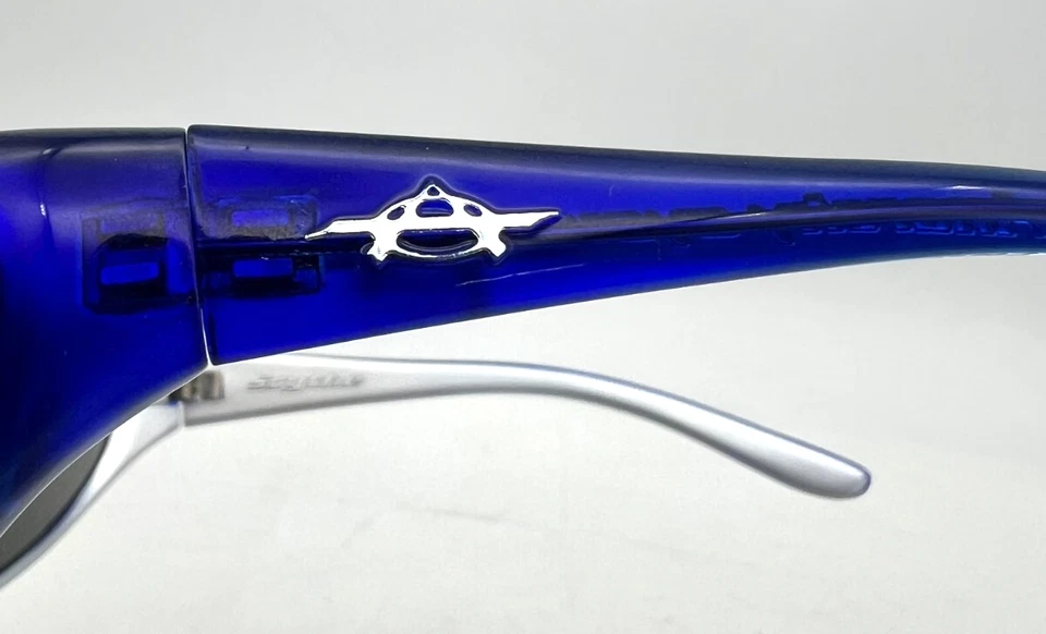 Gafas de sol vintage ANARCHY EYEWEAR guadaña envolventes ovaladas azules vintage COMO ESTÁN Foto 4 de 4