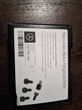 MERCEDES-BENZ  A001 990 1707 WHEEL LOCK SET  BLACK