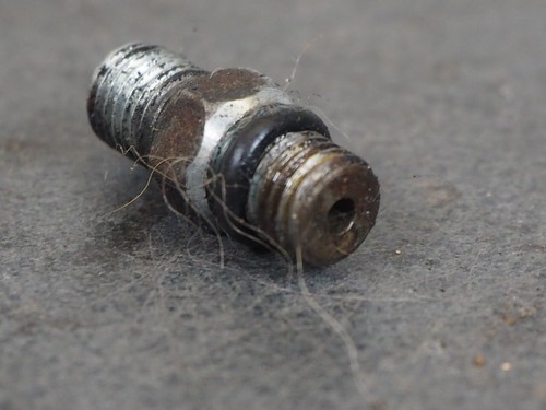 Connector Yamaha XJ1100 MAXIM 1982 10M-2318E-00 15926 - Imagen 2 de 5
