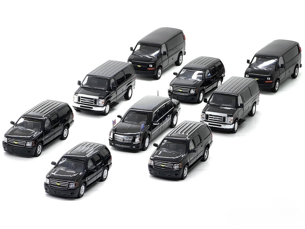 【新品】596 Model HEC Exclusive 1/64 596 1:64 HEC President Beast Tahoe Suburban Express Model