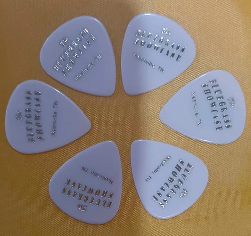 GIBSON BLUEGRASS SHOWCASE GUITAR PICKS WHITE SET OF 6 NASHVILLE TN 