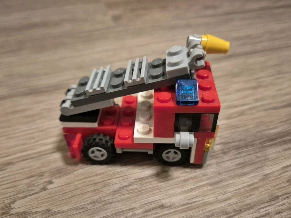 LEGO Creator 6911 Mini Fire Rescue, Foto 3 von 5