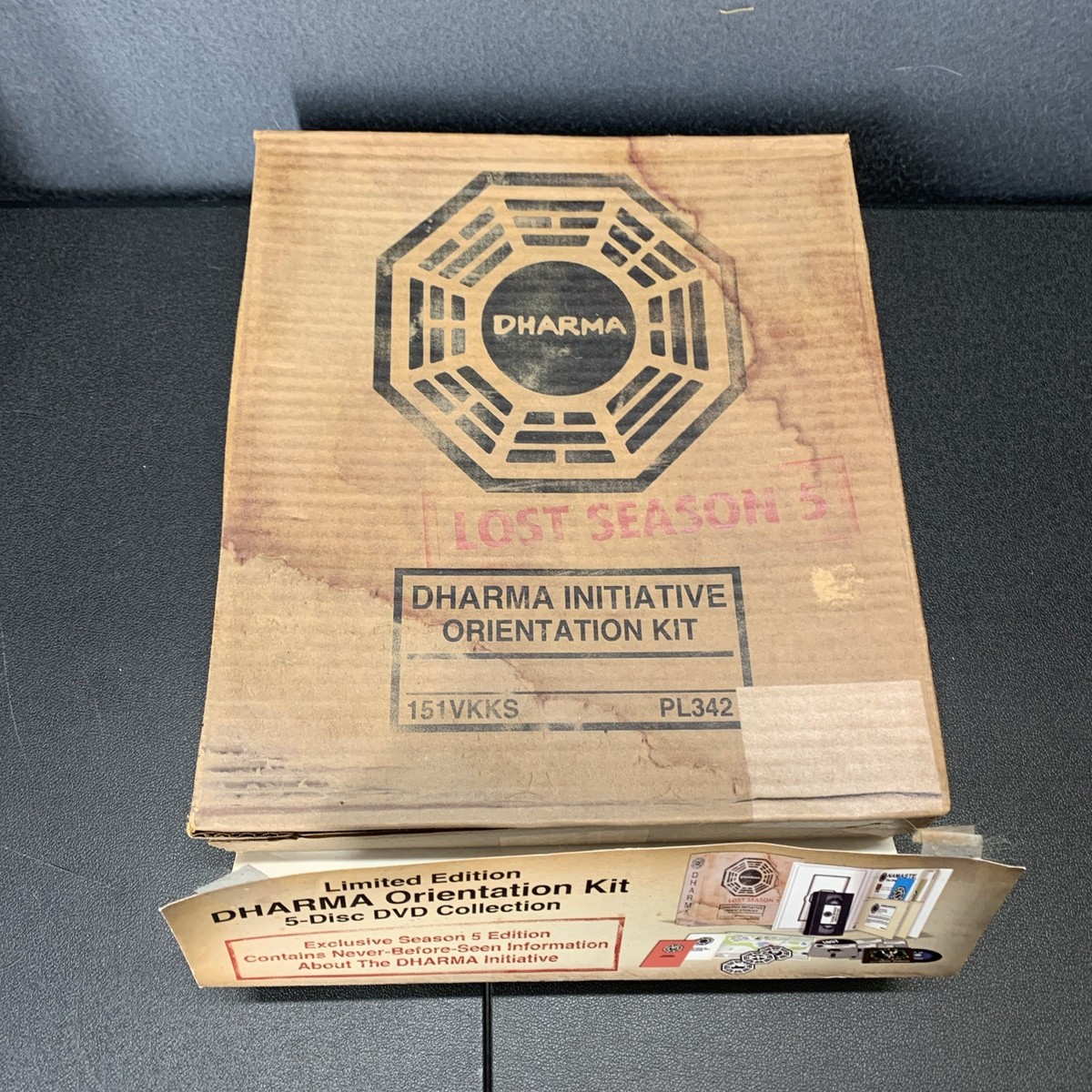 Lost: Season 5 - Dharma Initiative Orientation Kit (DVD, 2009, 5