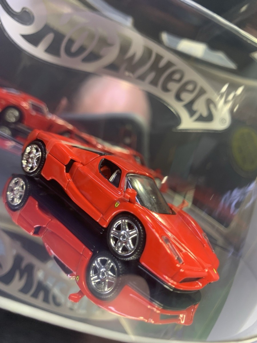 FERRARI 1962&2003(250GTO＆ Enzo Ferrari) Hot Wheels Ferrari 250 1:64 Diecast Car Set - Red for sale