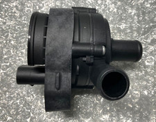Genuine Engine Auxiliary Water Pump For Mercedes Benz W211 W219 W164 A2118350028 Genuine Engine Auxiliary Water Pump For Mercedes Benz W211 W219 W164 A2118350028