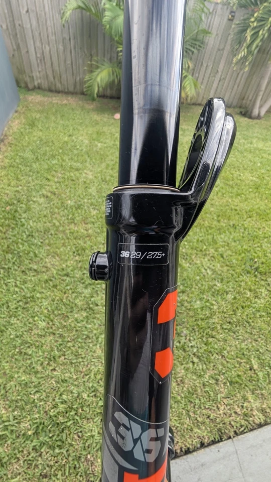 Fox 36 PERFORMANCE 36 FLOAT 29 160 Foto 3 de 3