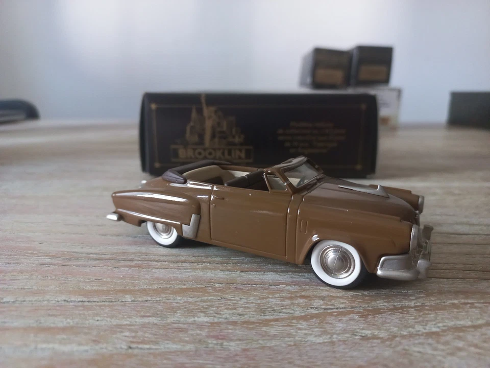 Brooklin Models BRK 17a Studebaker Commander Convertible 1952 1:43 - Immagine 2 di 4