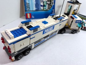 Lego City: Police:  Police Command Center 7743 (2008) + mobile truck 60315