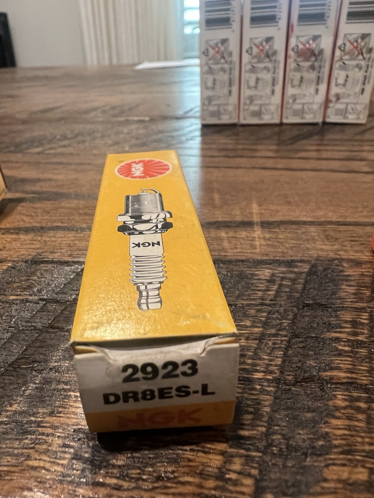 NGK 2923 SPARK PLUGS DR8ES-L Standard EACH