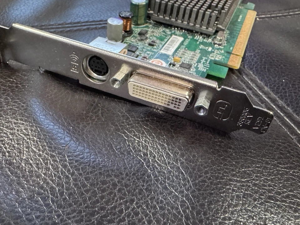 TESTED 0GJ501 Ati Radeon X1300 Pro 256MB Pci-E Vi 0GJ501 S-Video HighPro - Image 2 of 4