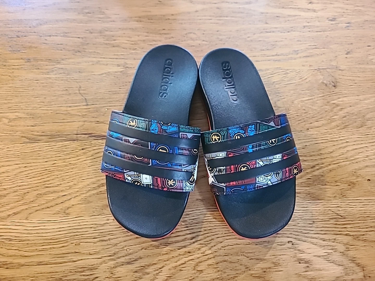 Adidas X Lego Ninjago Print diapositive per bambini taglia 12 usate