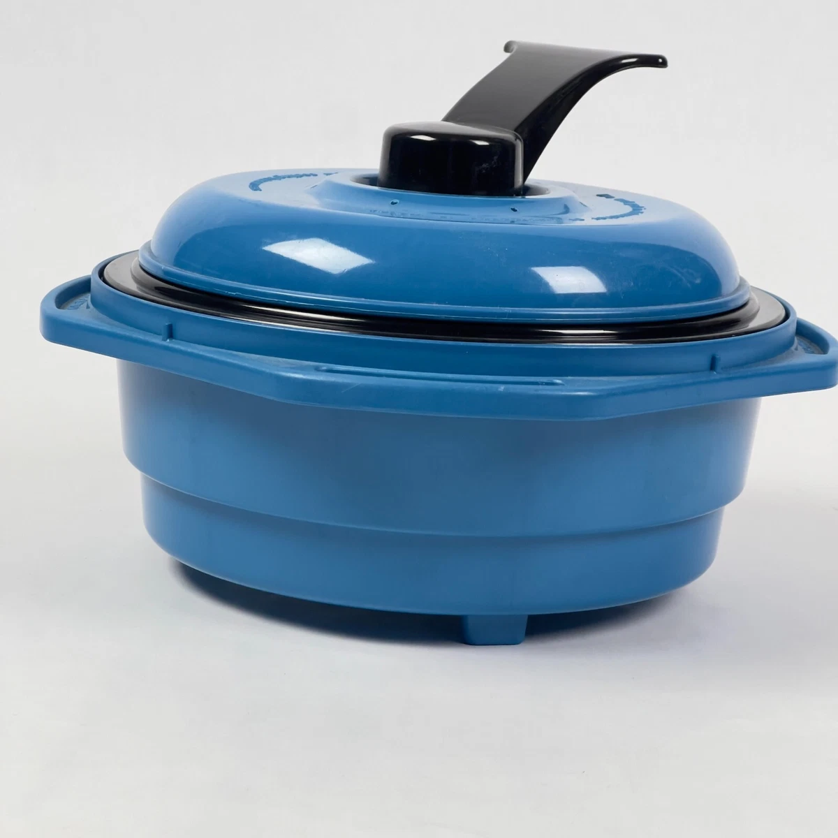 Blue and 2024 copper microwave