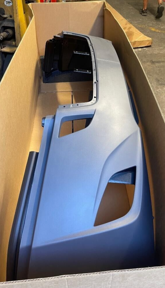 Freightliner Bumper Part # A21-29370-003 Aero Gray LTS NEW | eBay