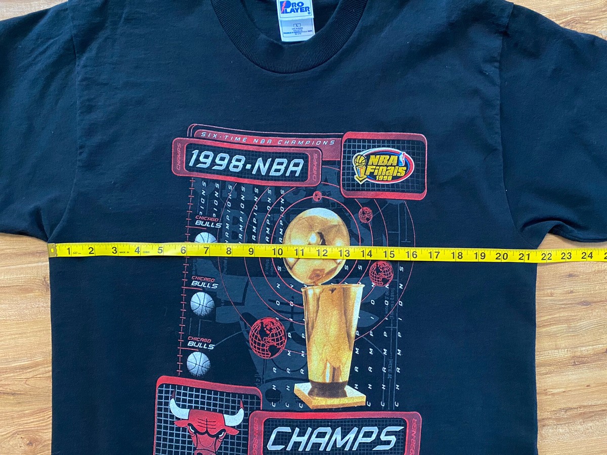 Vintage 1998 Six Time NBA Champions Chicago Bulls Pro Player