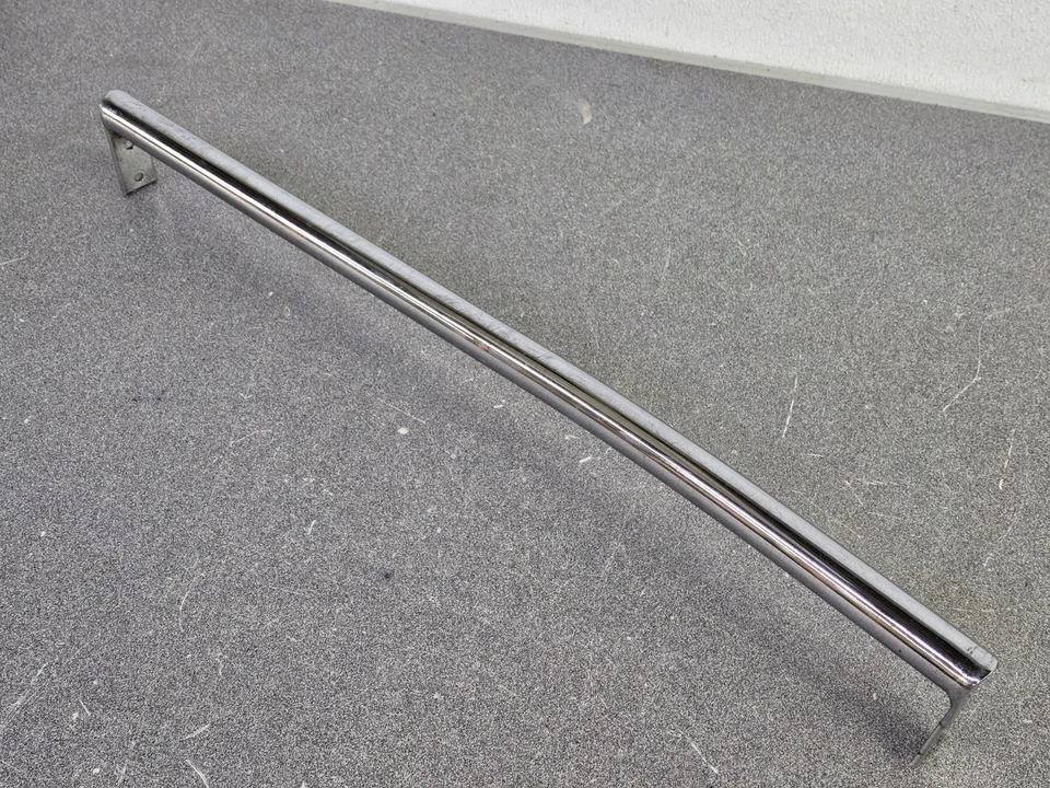 BONITO USADO ORIGINAL AMCO PORSCHE 911 912 FRT PARACHOQUES MONTAJE CROMO MUNICIÓN BARRA DE CHOQUE Foto 2 de 4