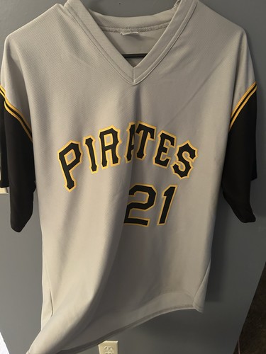 Pittsburgh Pirates Jersey Size Extra Large