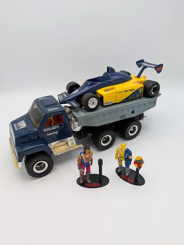 1987 Kenner MASK Goliath truck and car with figures Incomplete (See description) - Image 2 of 2