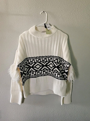 RD Style Women's Size M White/ Black Fringe Trimmed Knit Sweater New 